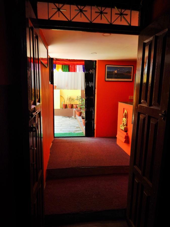 Hotel Giramondo Катманду Екстериор снимка